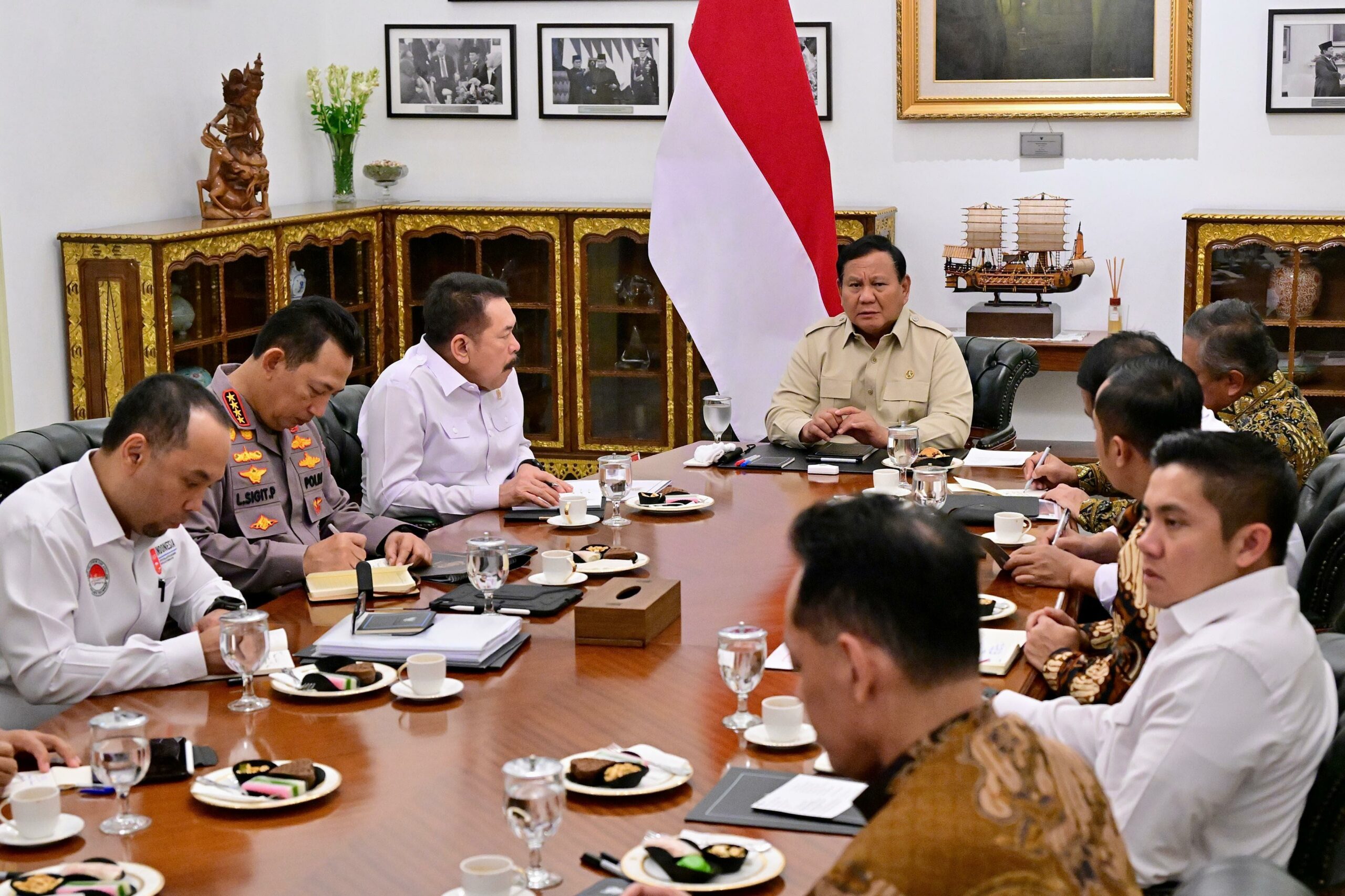 Presiden Prabowo Perintahkan Tindak Tegas Pelanggaran Standar Beras Premium dan Medium