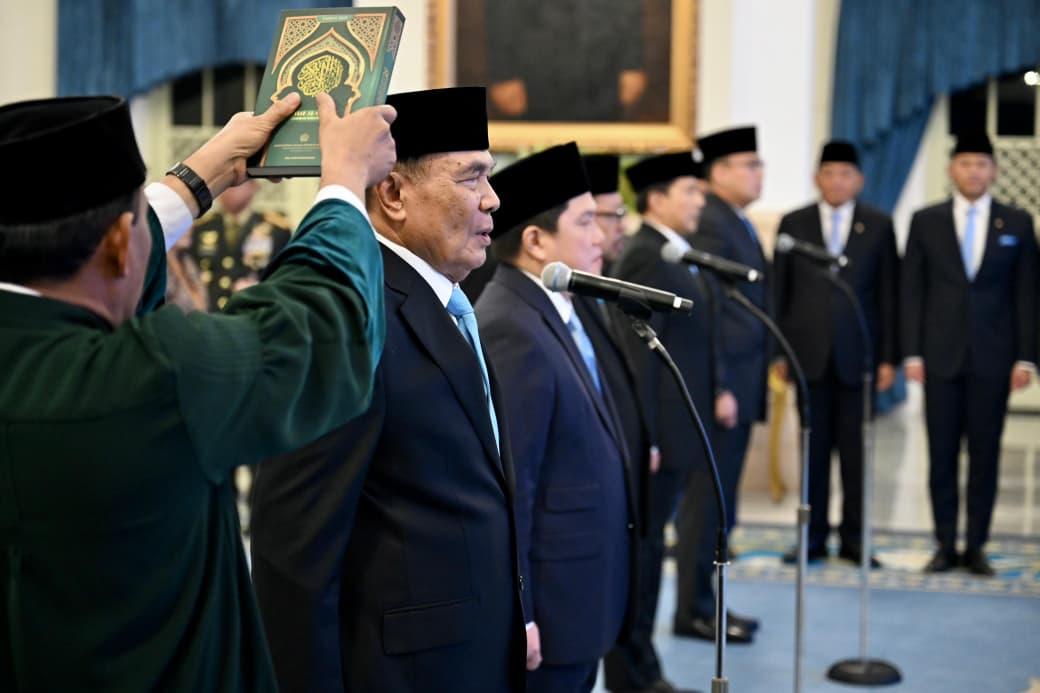 Presiden Prabowo Lantik Dua Menteri dan Tiga Wakil Menteri Kabinet Merah Putih