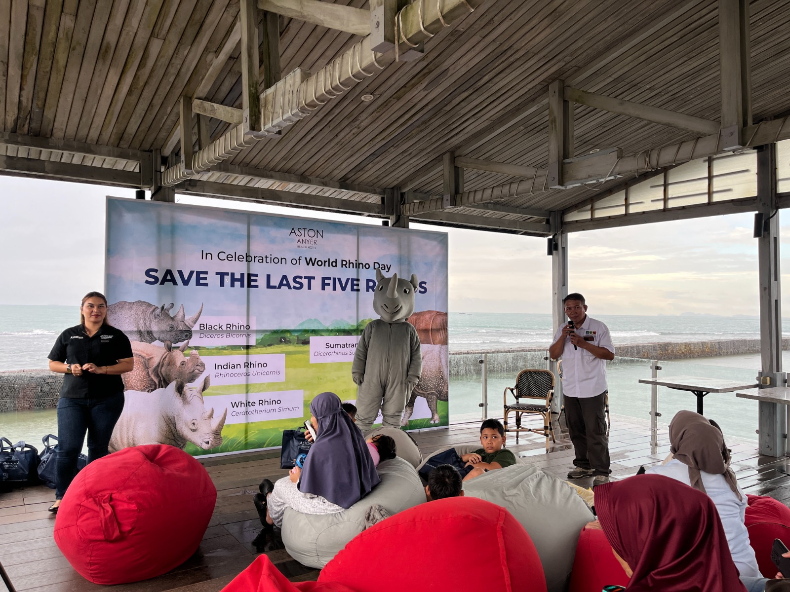 Tiga Hotel ASTON di Banten Bersatu, Rayakan Hari Badak Sedunia Dengan Kegiatan Edukatif dan Ramah Keluarga