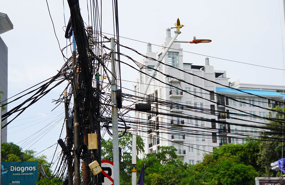 Jadi perhatian DPRD, Solusi Jangka Pendek Atasi Kabel Semrawut