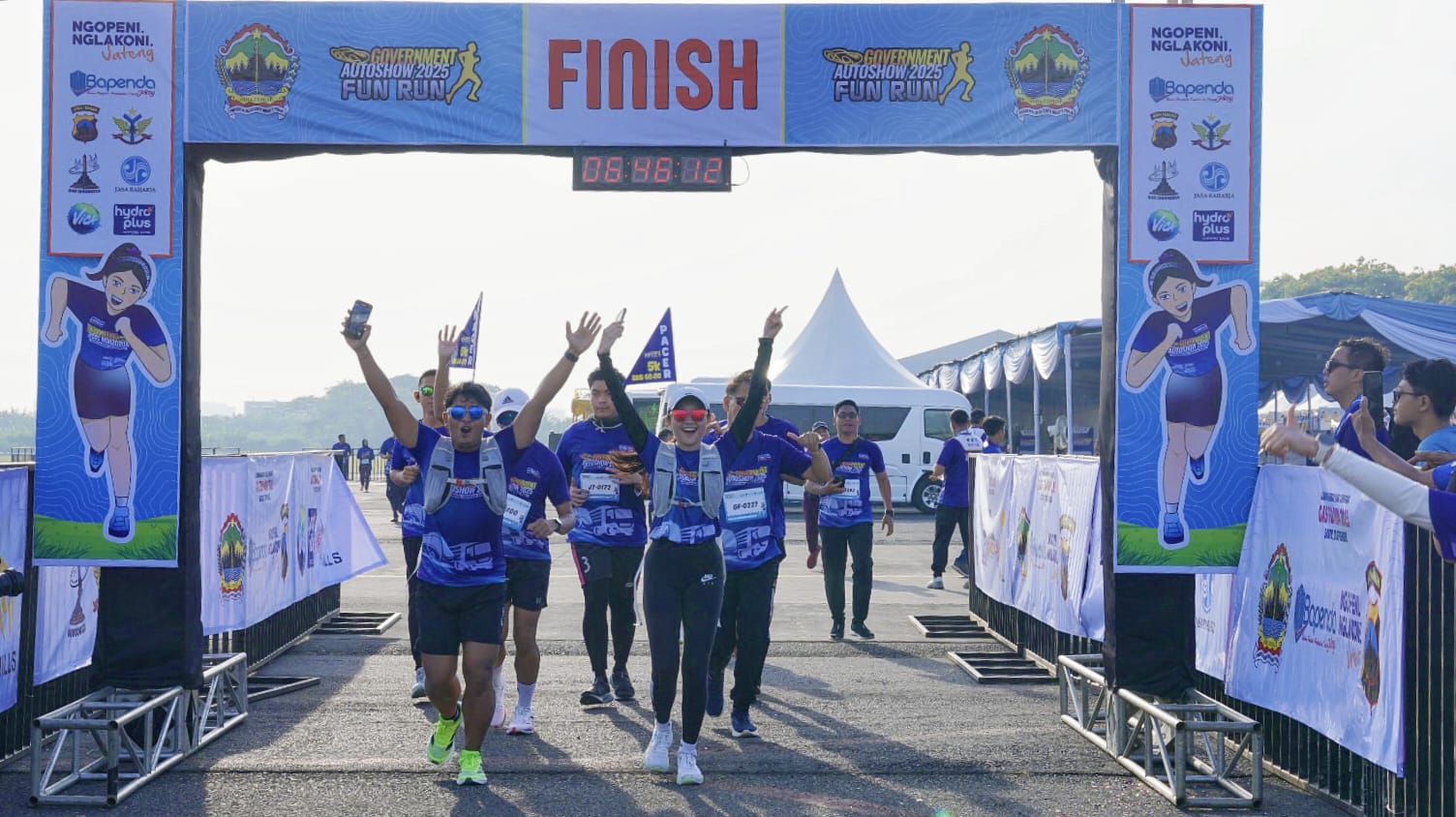 Ratusan Pelari Ikuti Government Auto Show Fun Run 2025, Rute Steril dari Kendaraan