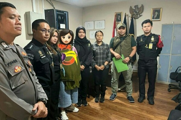 Polri dan Kepolisian Singapura Bekerja Sama Bongkar Sindikat Perdagangan Bayi Lintas Negara