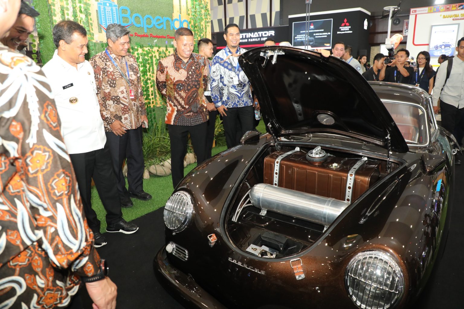 GIIAS 2025 di Semarang, Ahmad Luthfi: Dukung Industri Otomotif Majukan Perekonomian Daerah