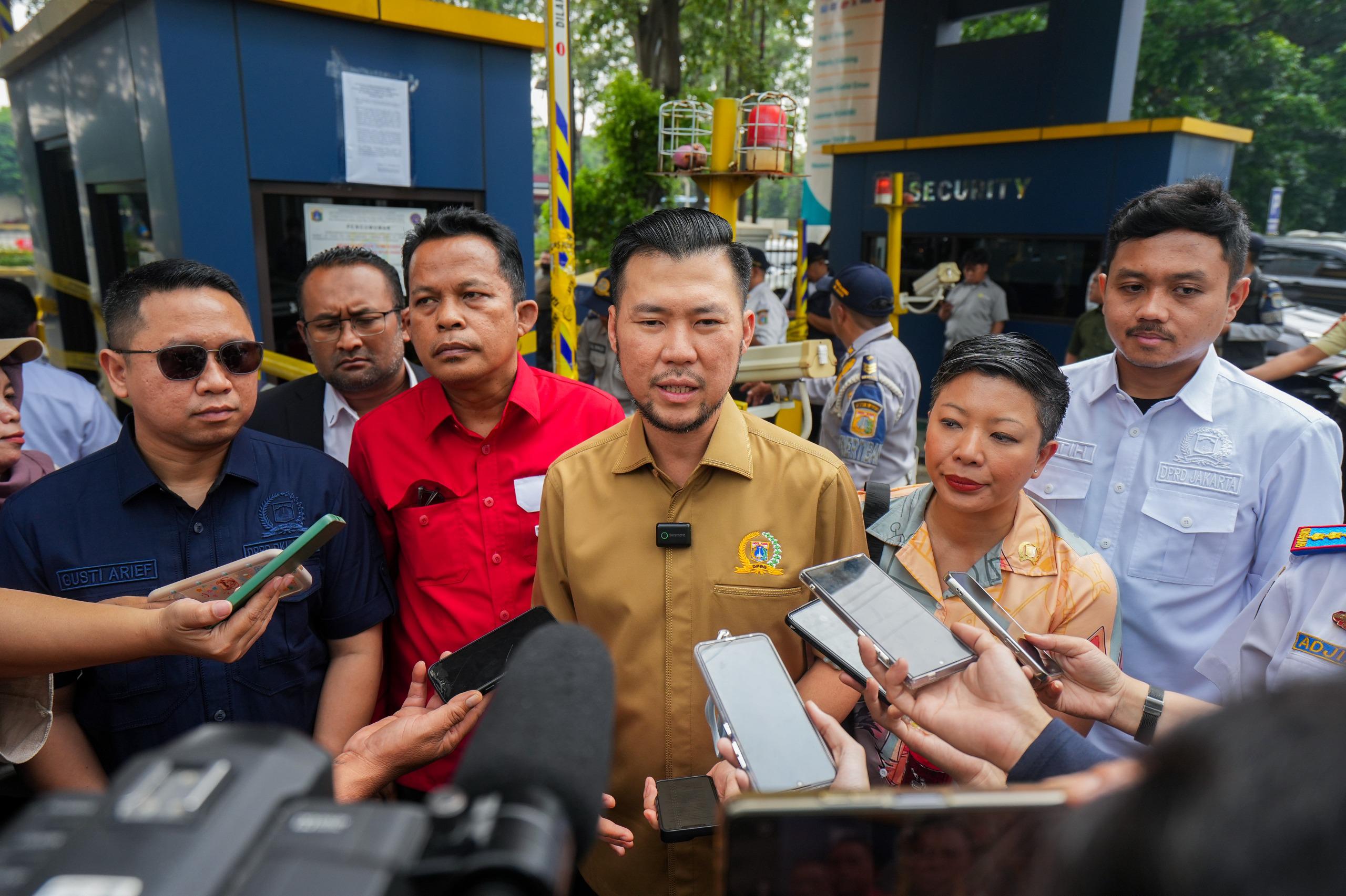 Tak Kantongi Izin, Dua Lokasi Parkir di Jakarta Timur Disegel