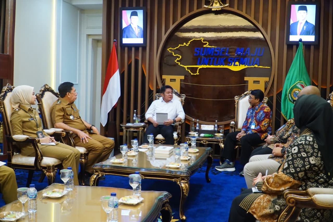 Perkuat Sinergi, Gubernur Sumsel dan PT Pusri Bahas Ketersediaan Pupuk untuk Petani