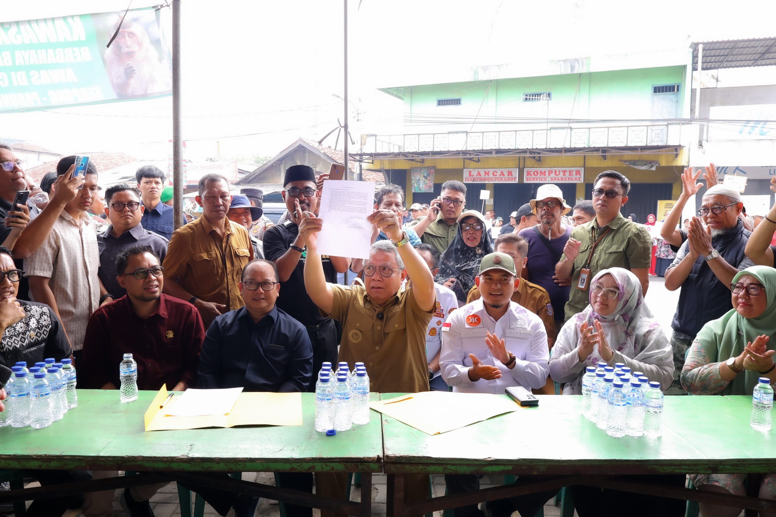 Wali Kota dan Warga Tangsel Tolak Penutupan Akses Jalan Serpong-Parung oleh BRIN