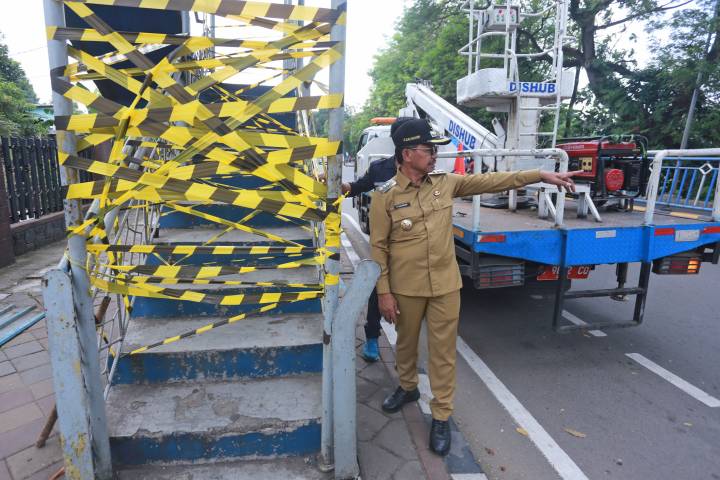 JPO Lama Tak Difungsikan di Daan Mogot Masuk Kajian Revitalisasi