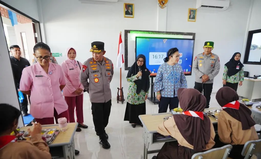 Titiek Soeharto: Terima Kasih Kapolri Sudah Ikut Perbaiki Pendidikan di Indonesia
