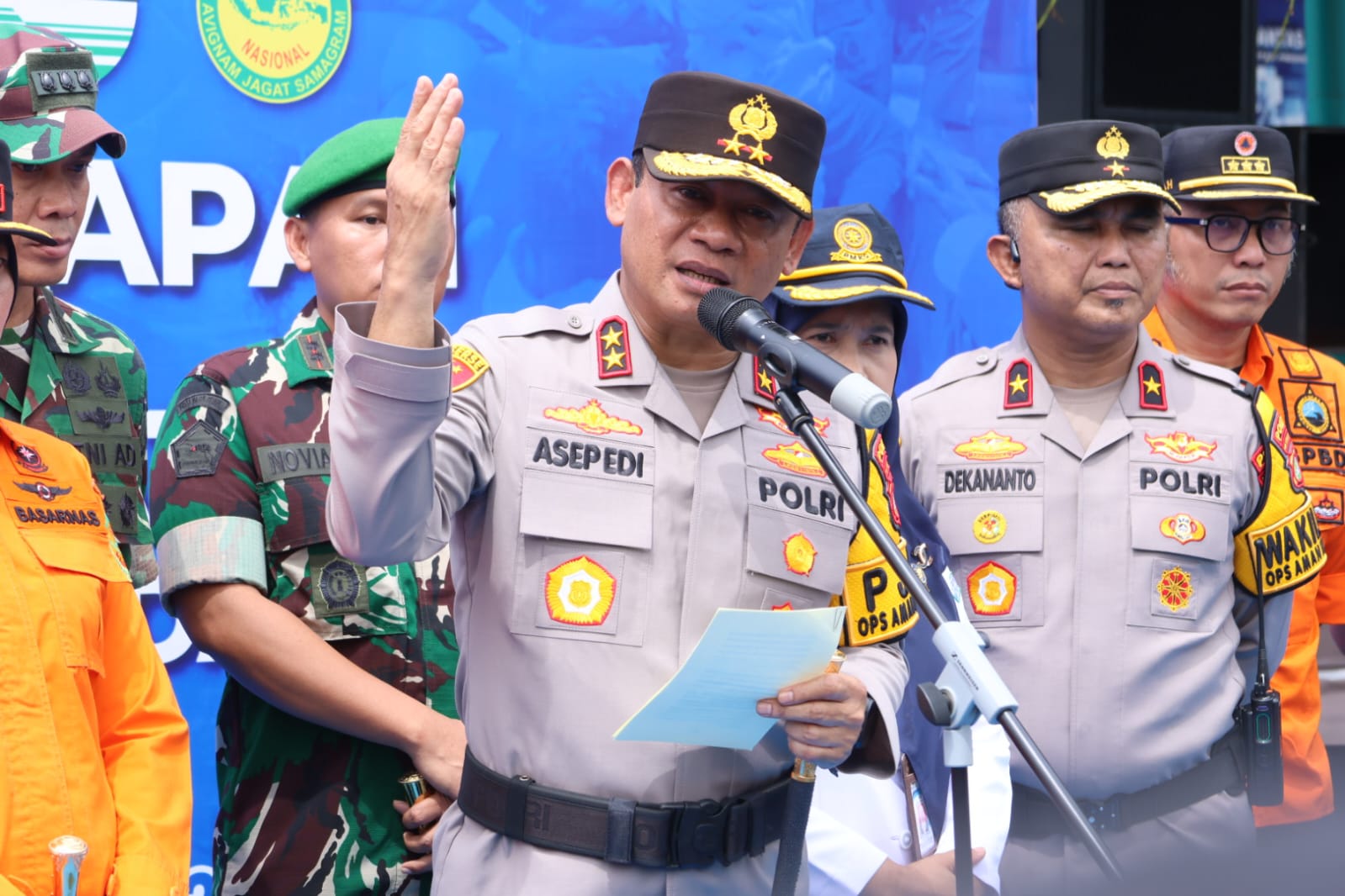 Pimpin Apel Kesiapsiagaan Bencana, Kapolda Metro Jaya: Personel Harus Tanggap, Cepat, Responsif, dan Humanis