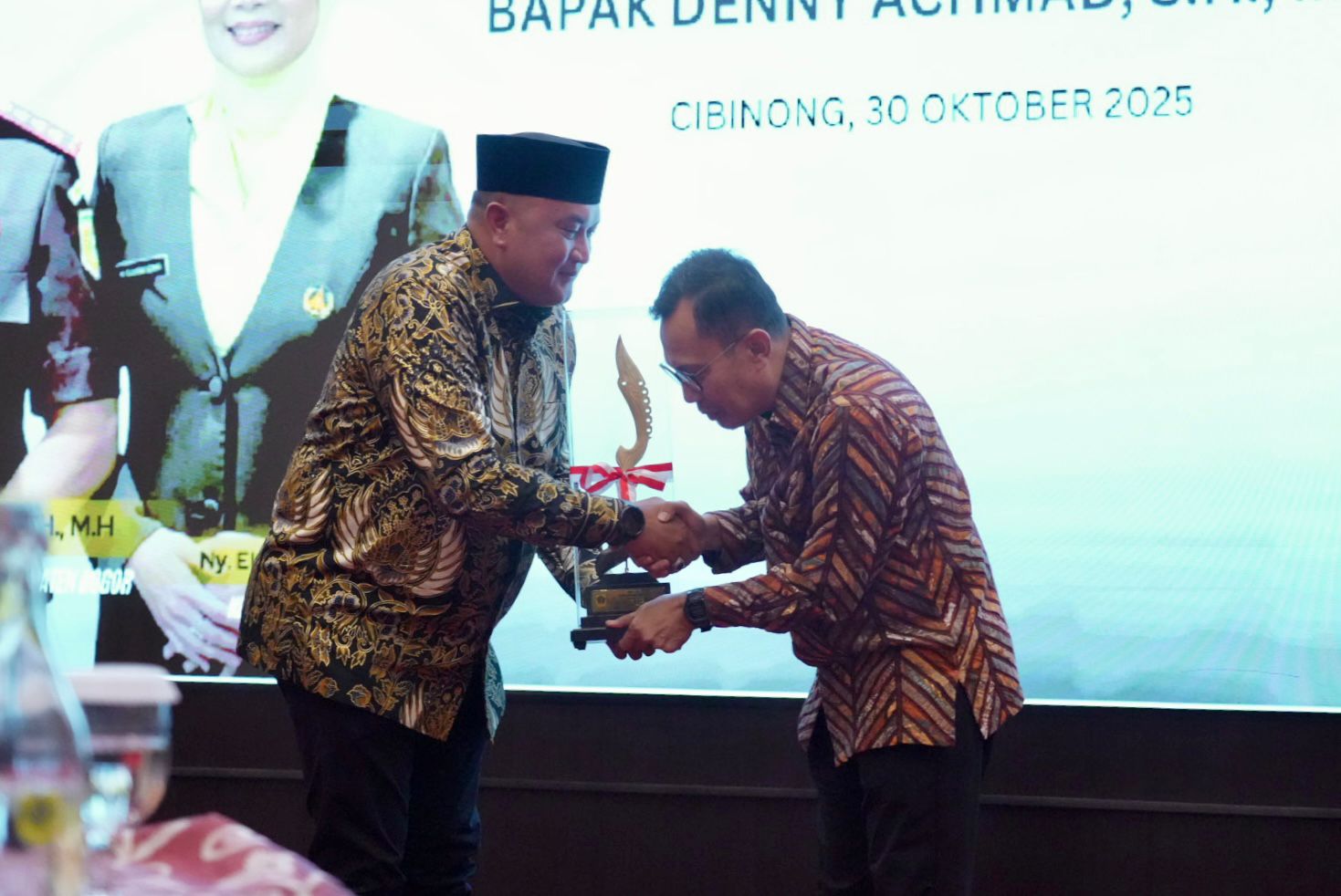 Bupati Bogor Apresiasi Pengabdian Irwanuddin, Sambut Denny Achmad sebagai Kajari Baru