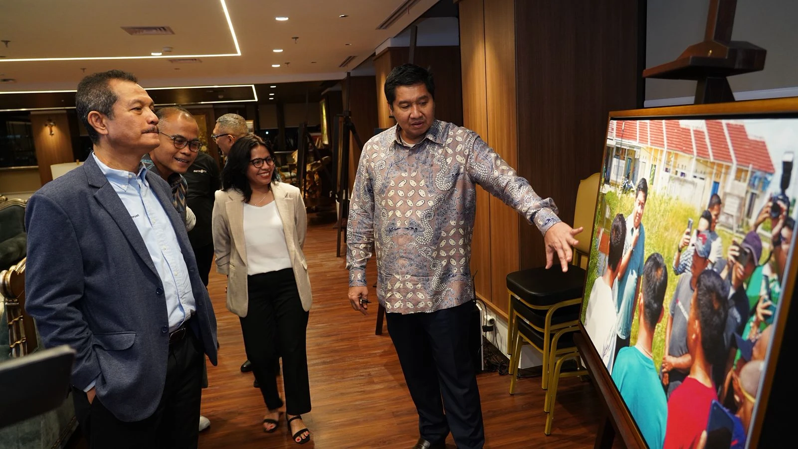 Menteri PKP Bertemu Pemimpin Redaksi Media, Bahas Percepatan Pembangunan Huntap Korban Bencana di Sumatera