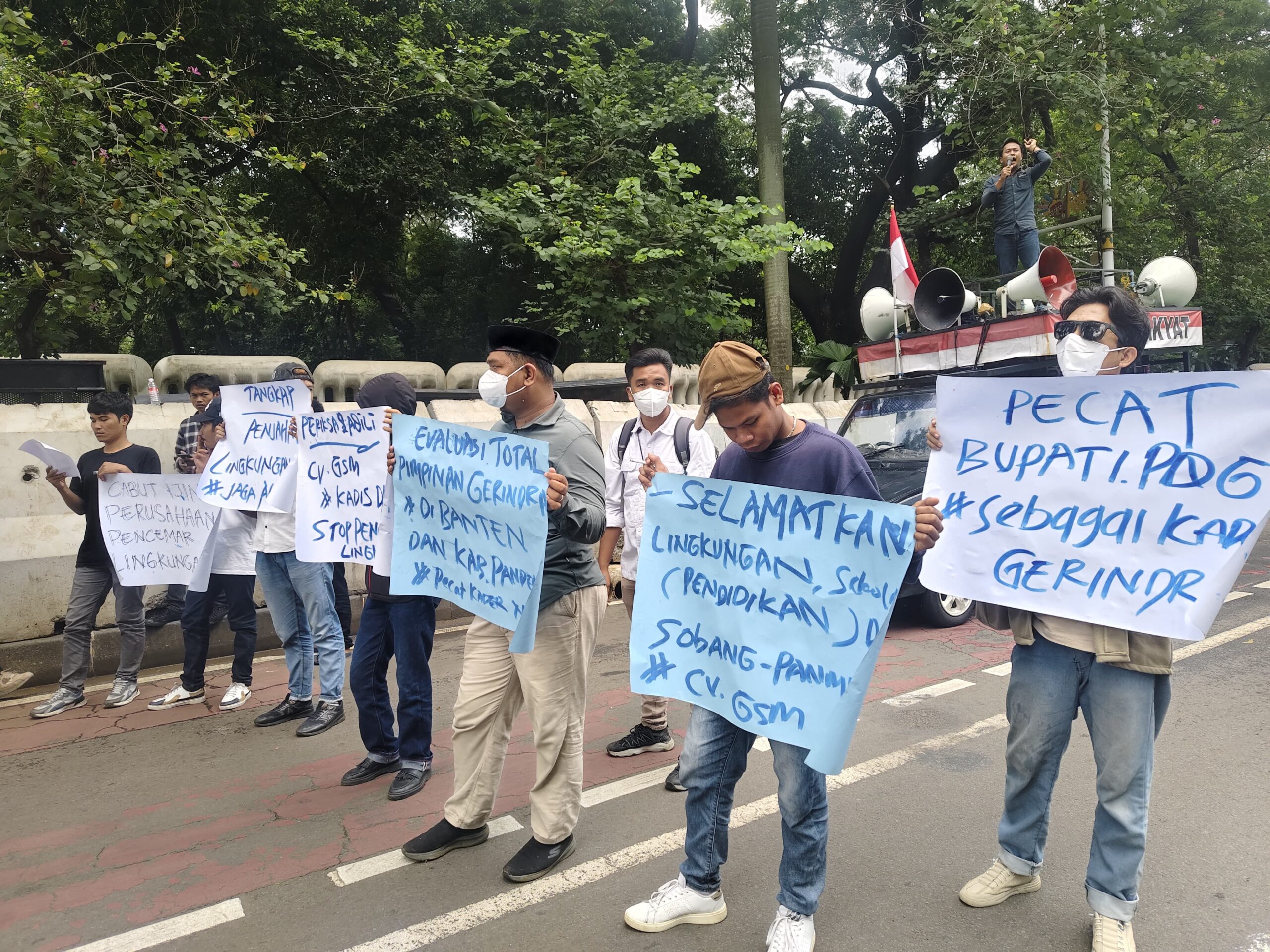 Aksi Jilid II di Istana Negara, Mahasiswa Desak Presiden Usut Dugaan Pencemaran Lingkungan PT GSM di Pandeglang