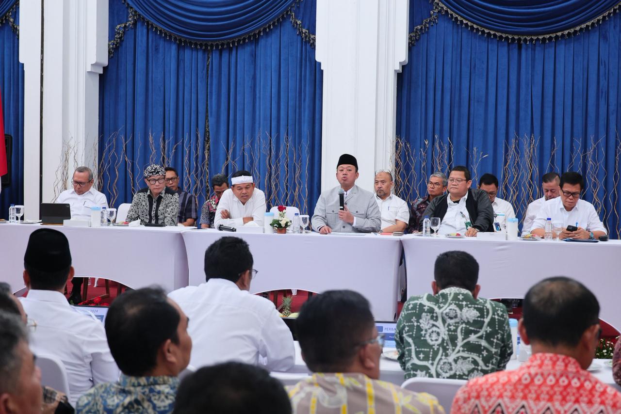 Jalankan Amanat Perpres 12/2025, Menteri Nusron Minta Pemerintah Daerah di Jawa Barat Lakukan Revisi Rencana Tata Ruang