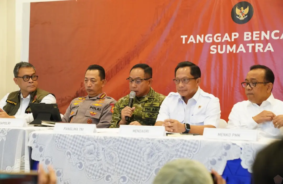 Panglima TNI: 36.636 Personel Dikerahkan Tangani Bencana di Wilayah Sumatera