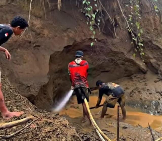 Tambang Emas Ilegal di Kwoor – Orwen Kabupaten Tambrauw Menggila, Lingkungan Hancur Ulah Bahar dan Dodi Alias Nasri: Penegakan Hukum dan Pemerintah Bungkam