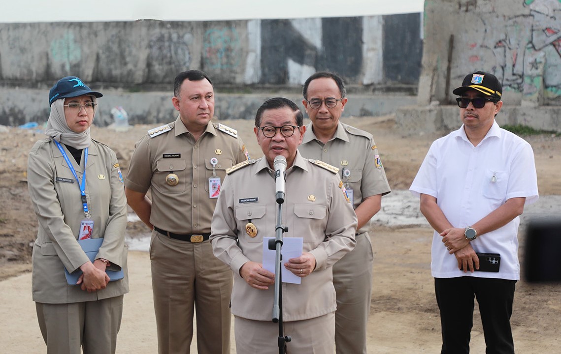 Gubernur DKI Jakarta Pastikan Hadir Bantu Korban Bencana Sumatra