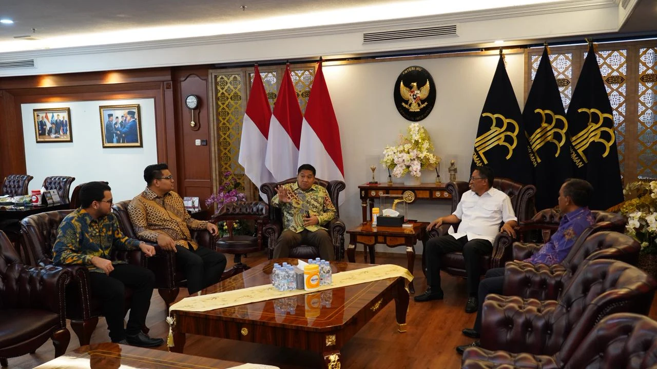 Bahas Kuota BSPS, RUU Perumahan, dan Rusun Bersubsidi, Menteri PKP Tegaskan Komitmen Permudah Rakyat Miliki Rumah