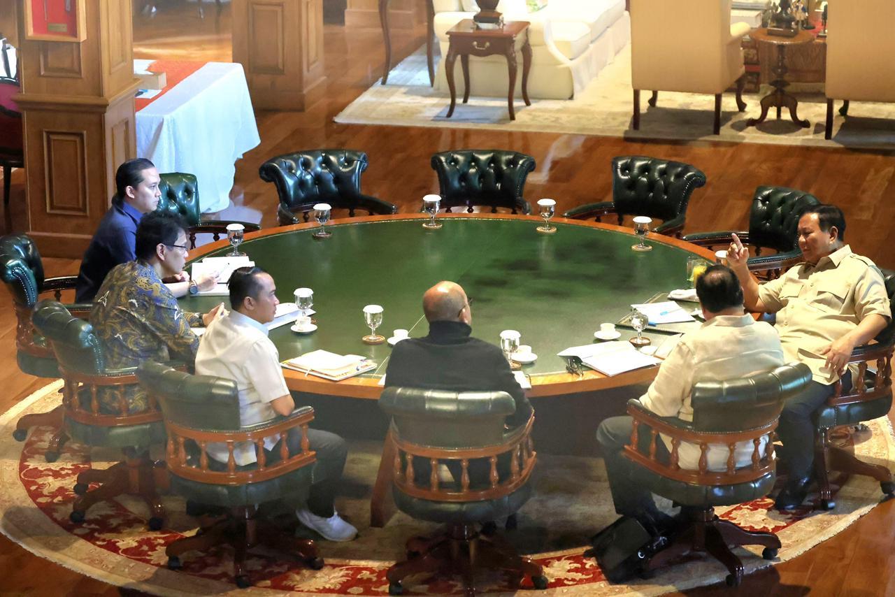 Dari Hambalang, Presiden Prabowo Tegaskan: Perundingan Global Harus Menguntungkan Indonesia