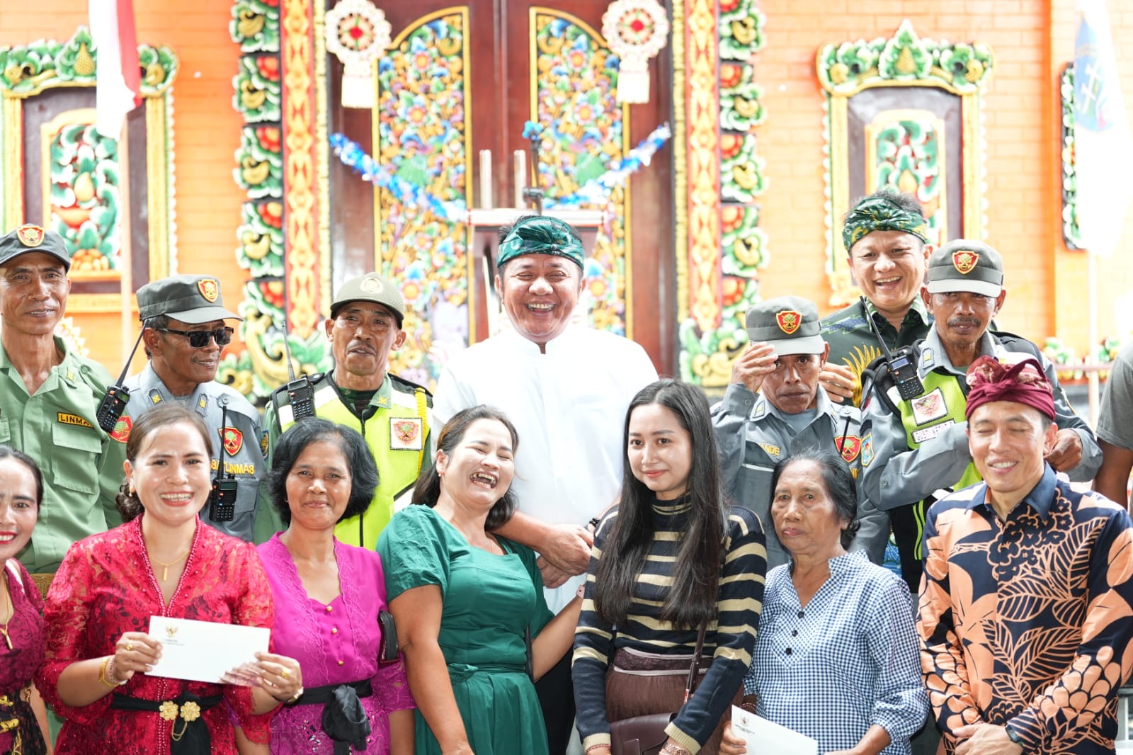 Gubernur Sumsel Kagum, Desa Nusa Bali OKUT Bangun Balai Pertemuan Megah Tanpa Bantuan Pemerintah Pusat dan Daerah