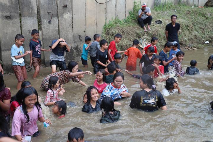 Warga Babakan Keramas Bareng di Sungai Cisadane, Warisan Budaya Sambut Ramadan di Kota Tangerang