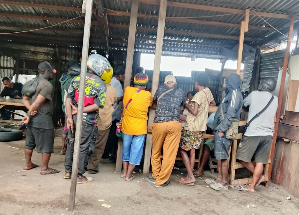 Dekat Tempat Ibadah, Praktik Judi 303 di Nabire Tuai Kecaman LSM Gempita