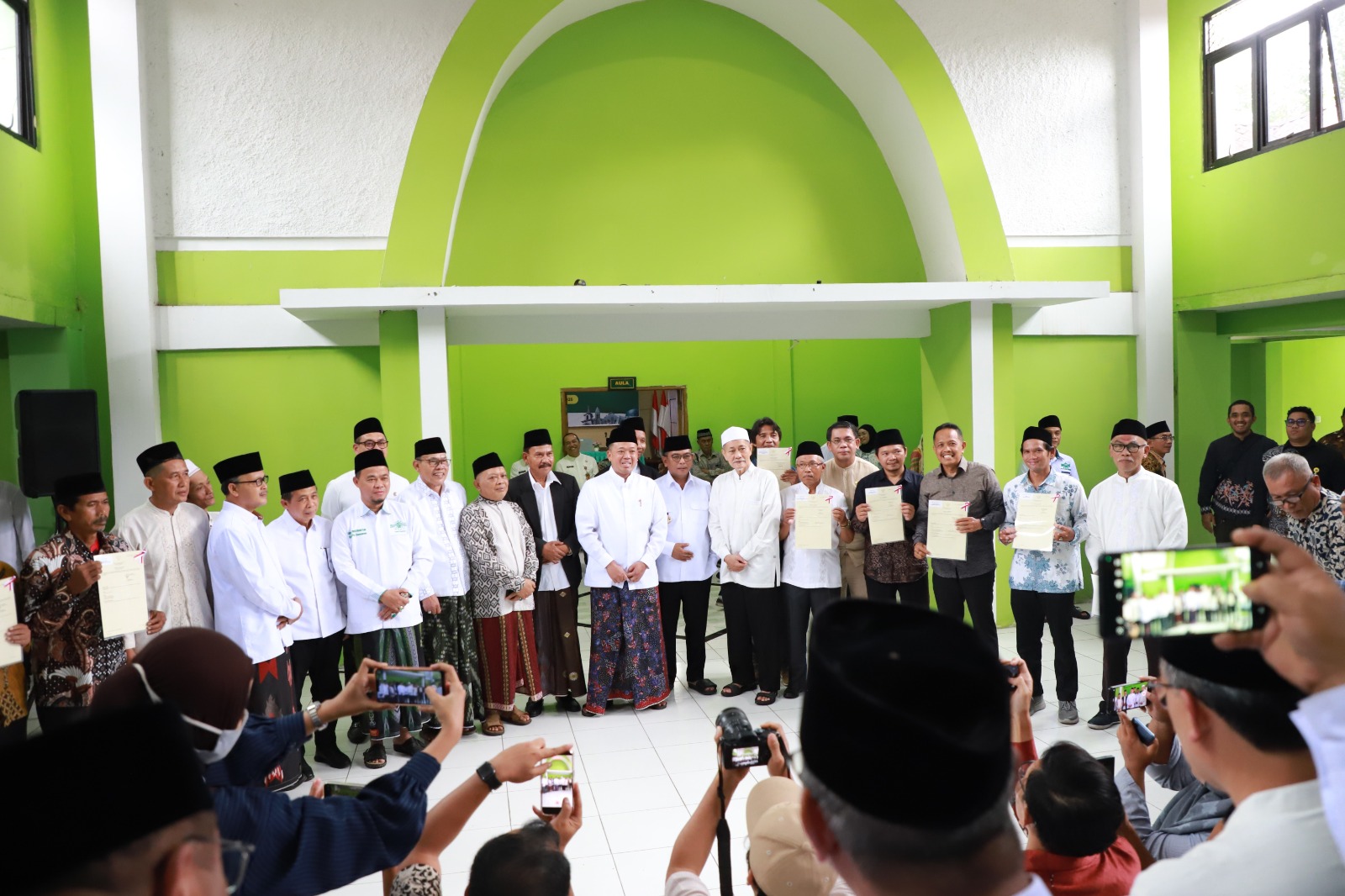 Kunjungan ke Banten, Menteri Nusron Dorong Peran Aktif Nadzir Dalam Sertipikasi Wakaf, Cegah Konflik Lahan