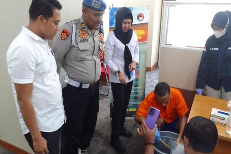 Bareskrim Polri Musnahkan 1,02 Kg Sabu Hasil Ungkap Jaringan Narkoba di Riau