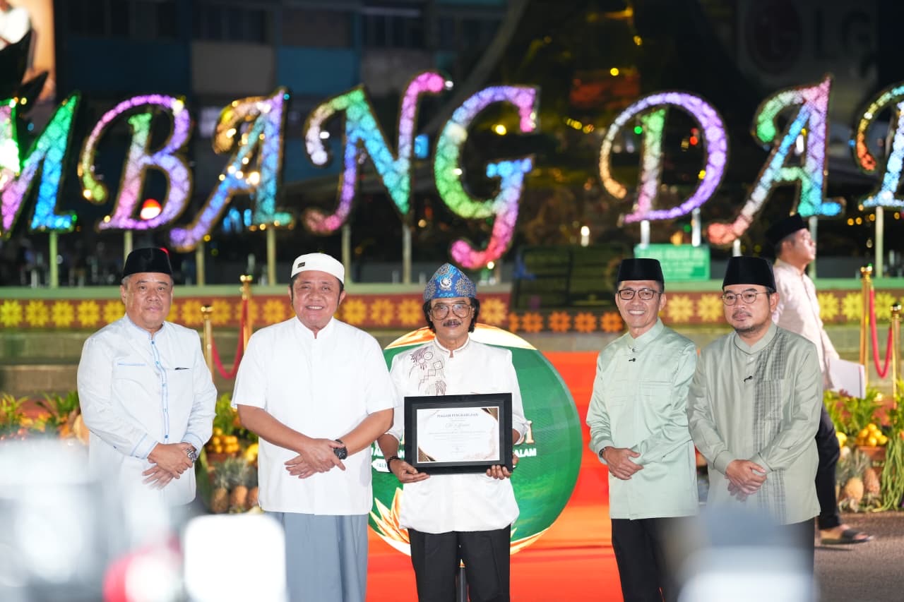 Gubernur Sumsel Resmikan Tugu Cempako Telok Bundaran Air Mancur, Ikon Baru Sekaligus Ruang Publik Masyarakat Palembang