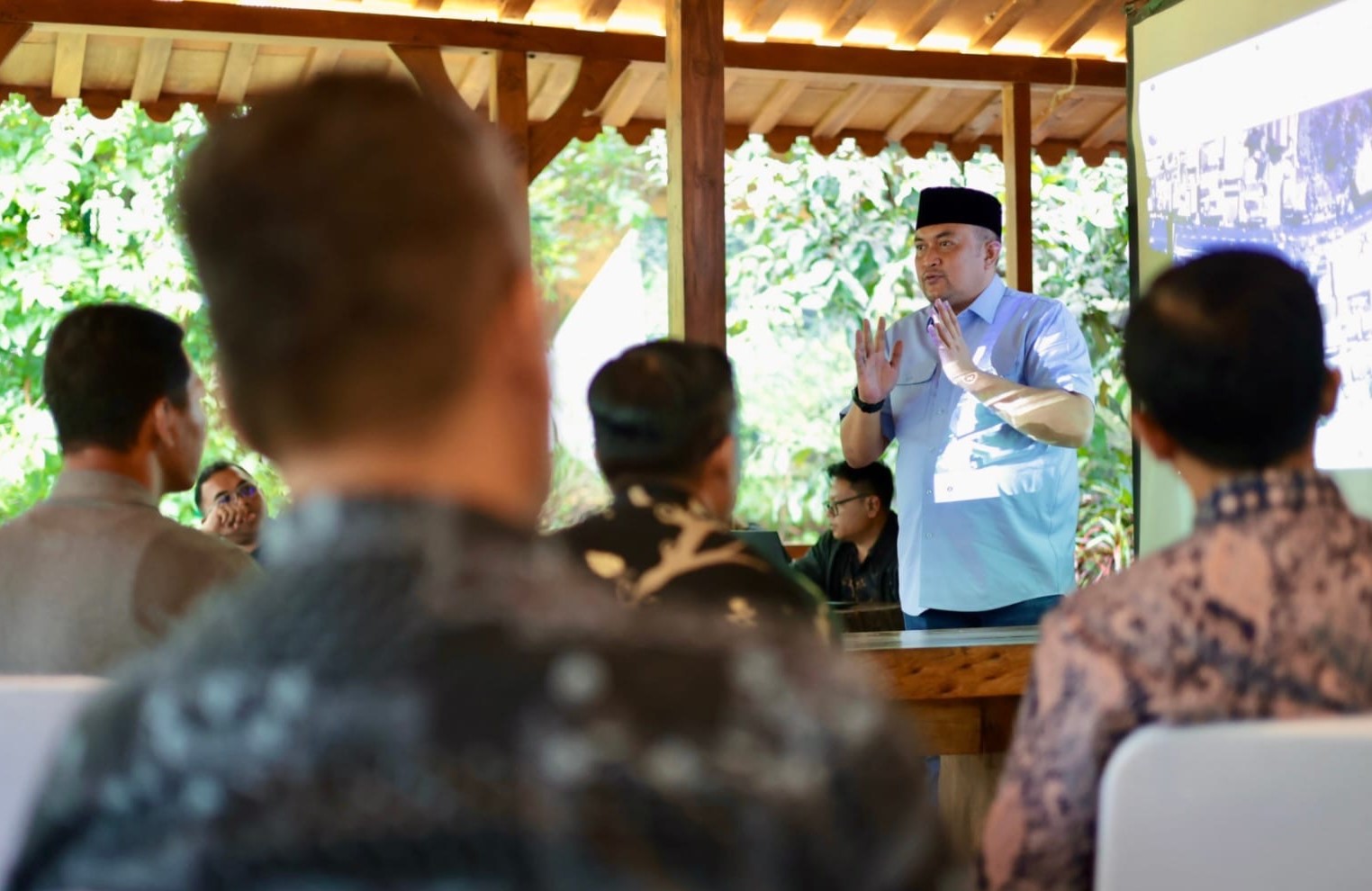 Bupati Bogor Percepatan Penataan Puncak Demi Kepentingan Masyarakat melalui Kolaborasi Pemerintah dan Swasta