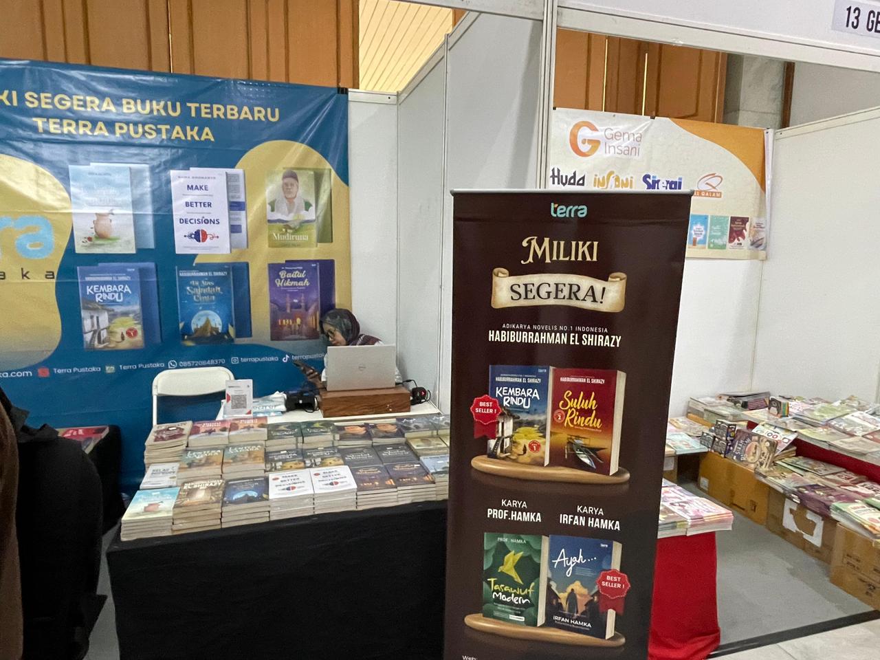 Bedah Buku “Mengenal Bandung Lebih Dekat” Hadir di Jabar Book Fair 2026