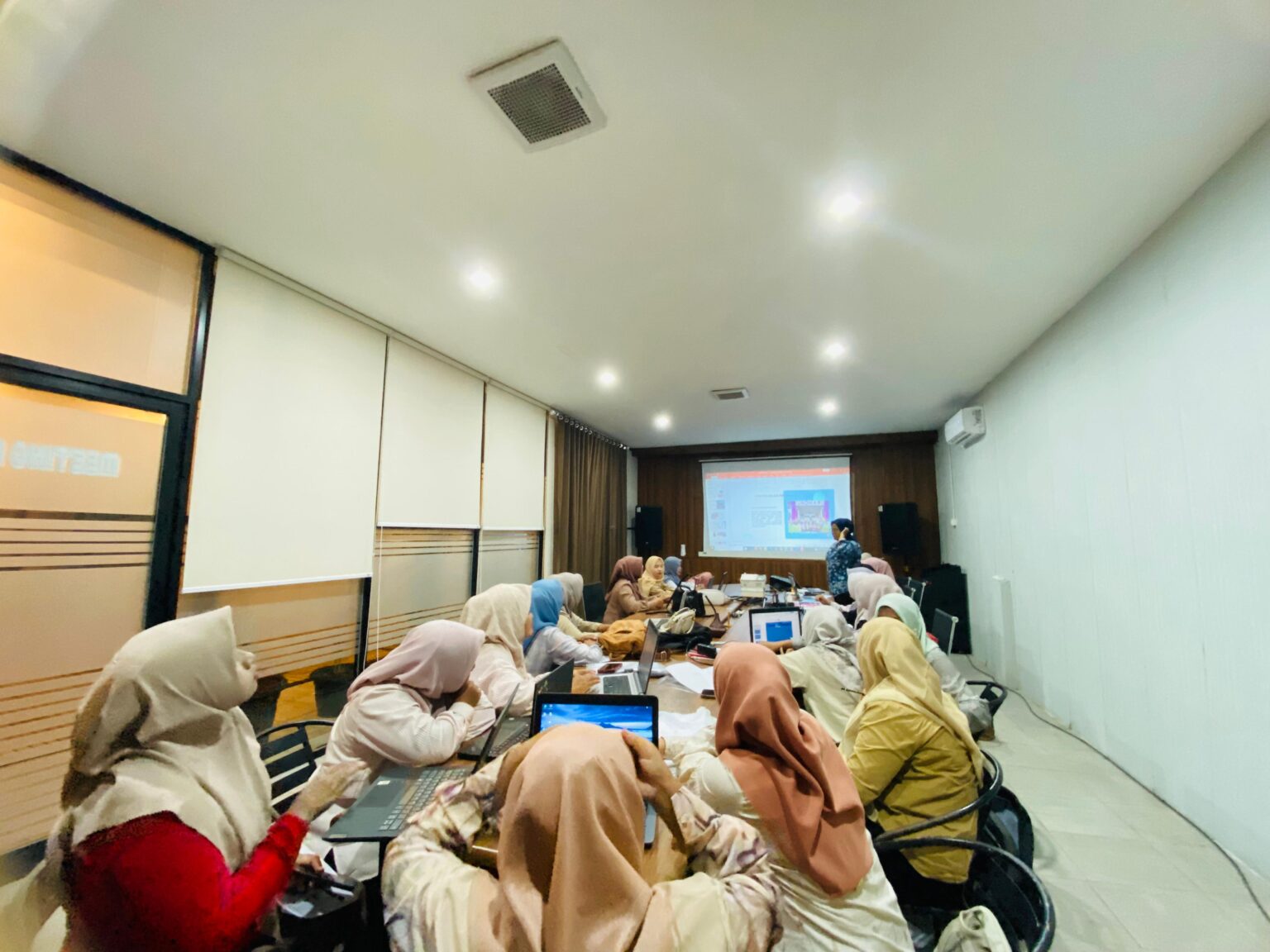 Sinergi Nyata PG-PAUD FKIP UNDHARI, Laboratorium PAUD Dikembangkan Lebih Inovatif dan Kontekstual