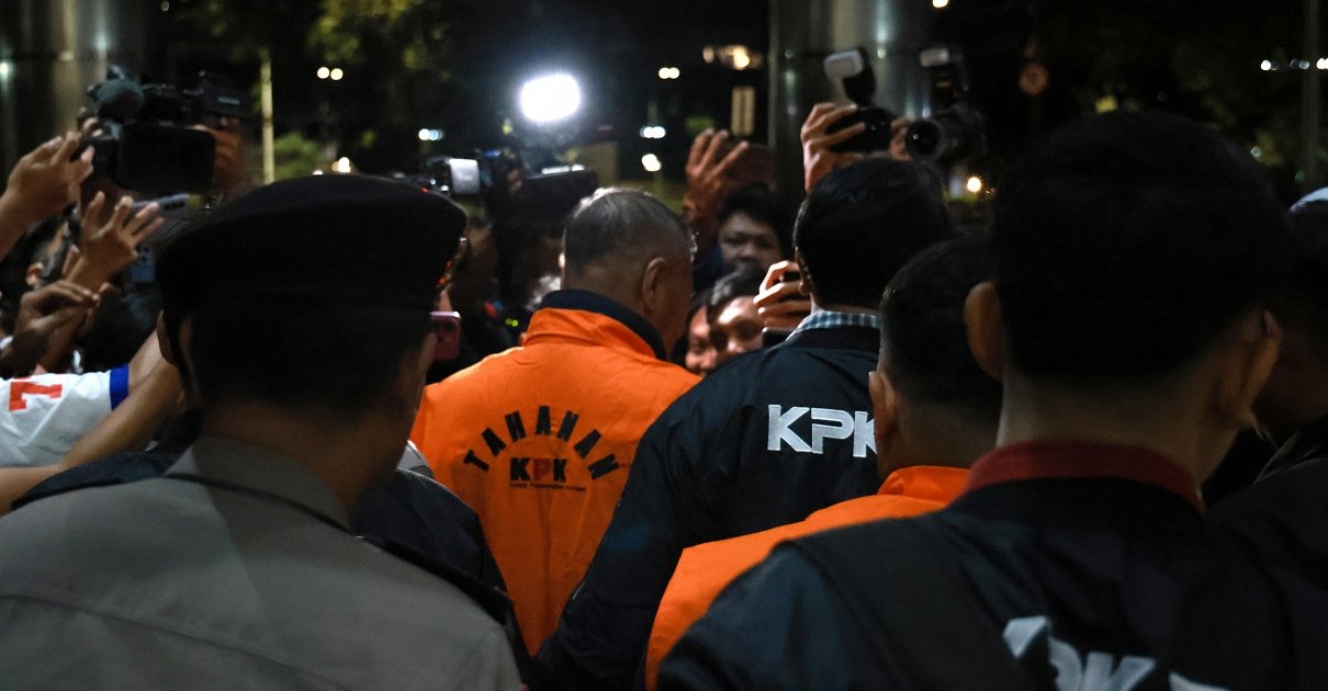 KPK Tangkap Tangan Tersangka Terkait Pemerasan dan Penerimaan Lainnya di Kabupaten Tulungagung