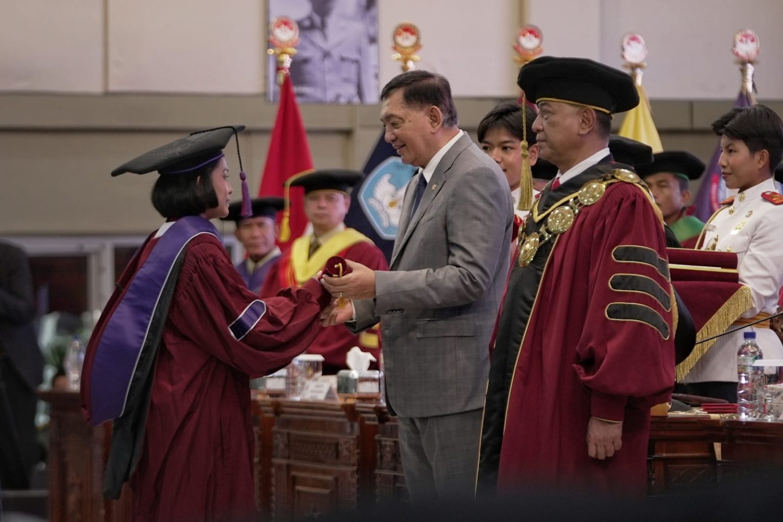 Menhan Hadiri Wisuda Unhan RI 2026 di Bogor, 466 Lulusan Unhan Siap Mengabdi untuk Bangsa