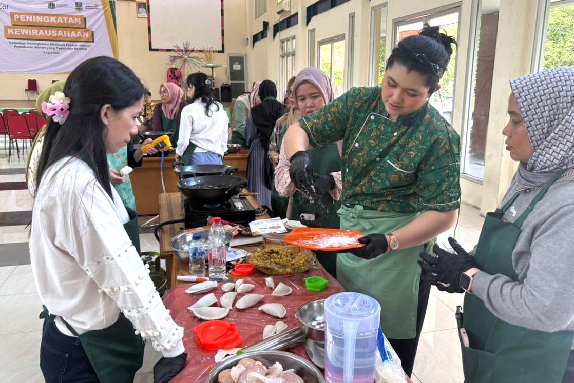 30 Pelaku Usaha Binaan Diberi Pelatihan Peningkatan Efisiensi Produk